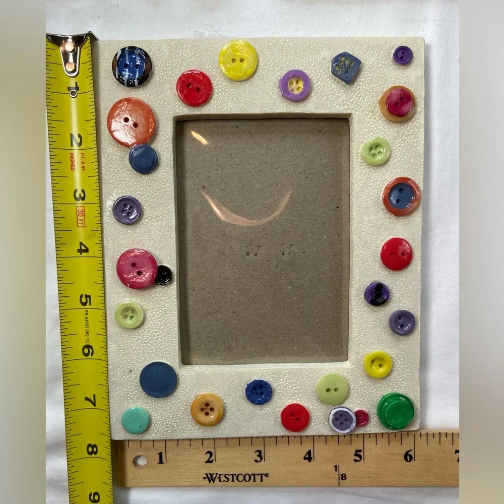 Picture frames.‎ 3. Decorated with Buttons, New Never Used